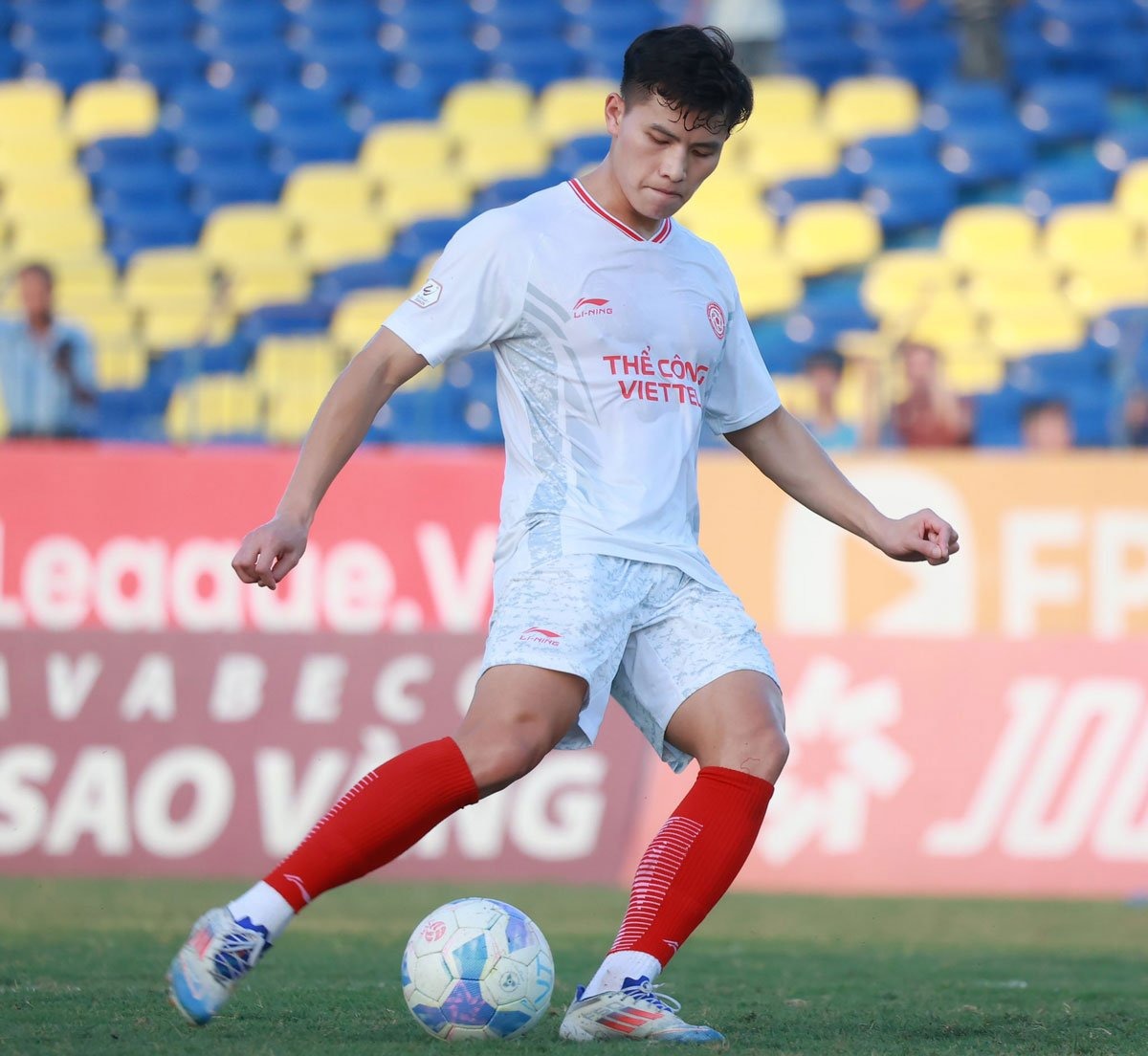 Football playing style of player Nguyen Thanh Binh